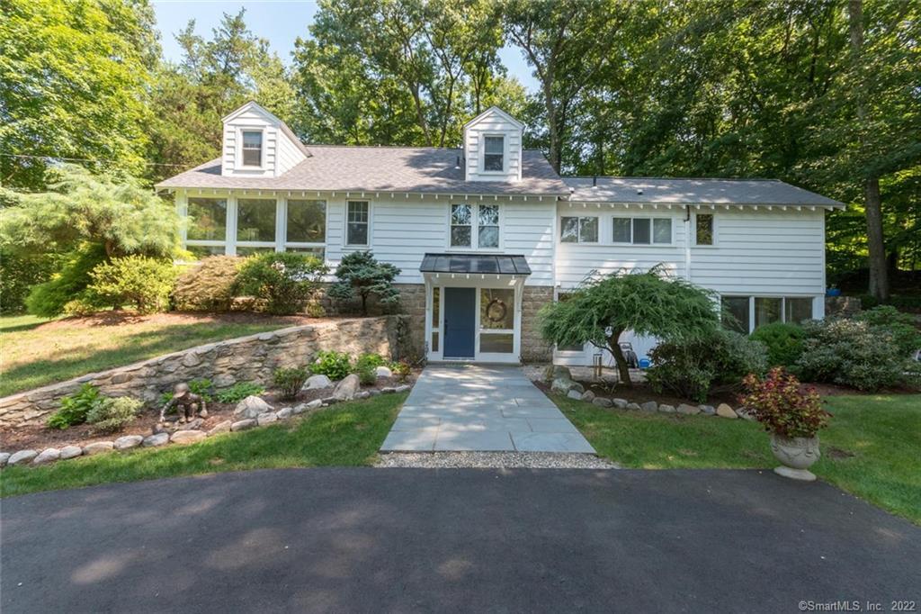 14 Pin Oak Court Westport CT 06880