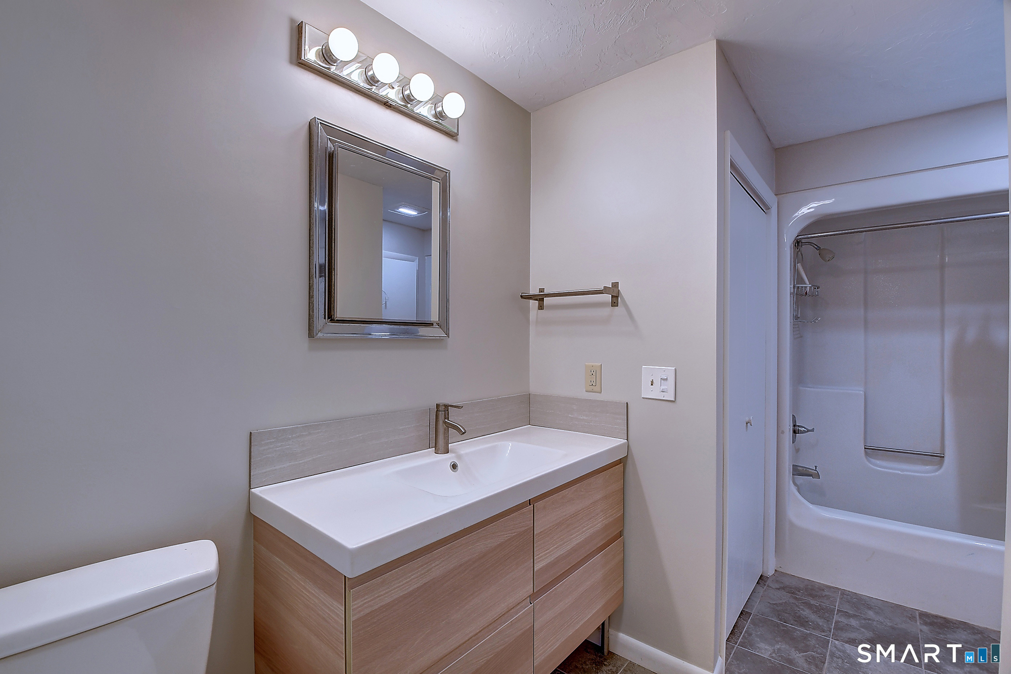 96 Indian Spring Road Woodstock CT 06281