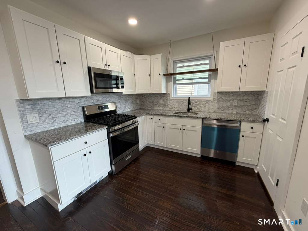33 Marion Street Bridgeport CT 06606