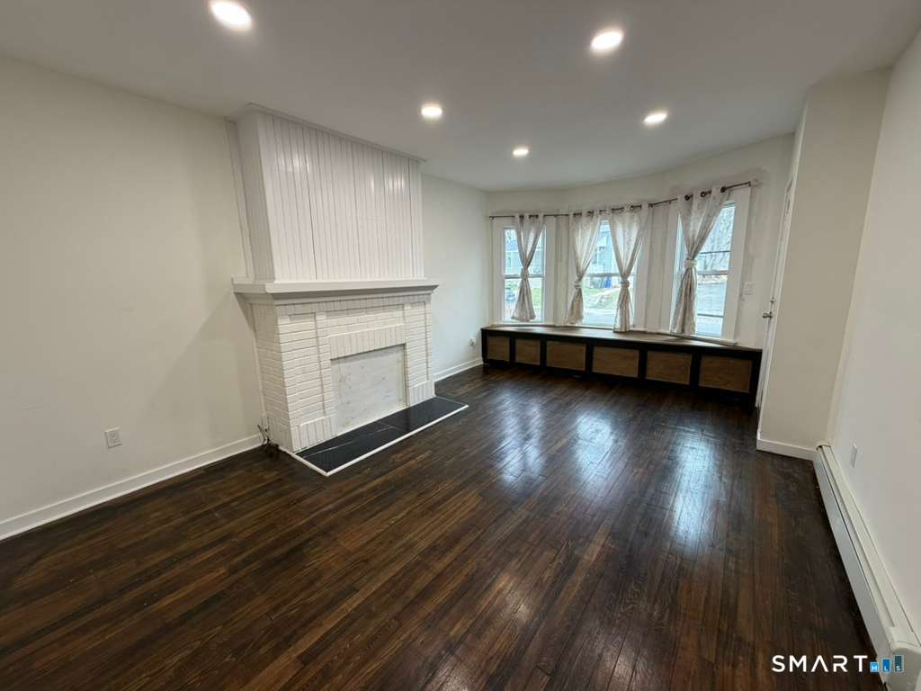 33 Marion Street Bridgeport CT 06606