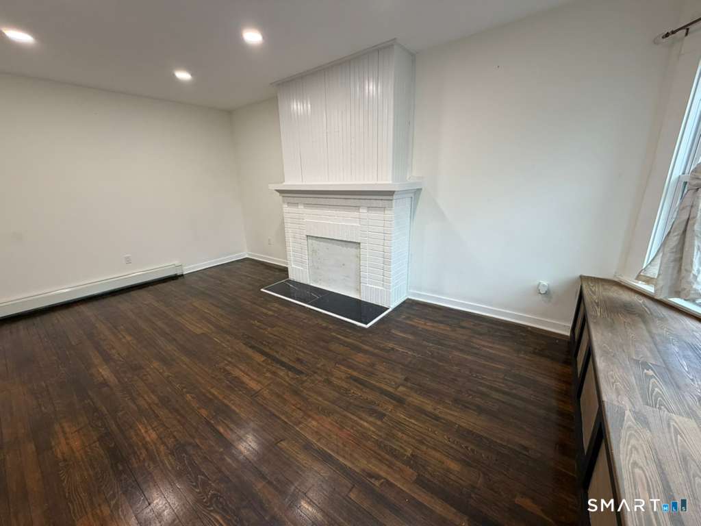 33 Marion Street Bridgeport CT 06606