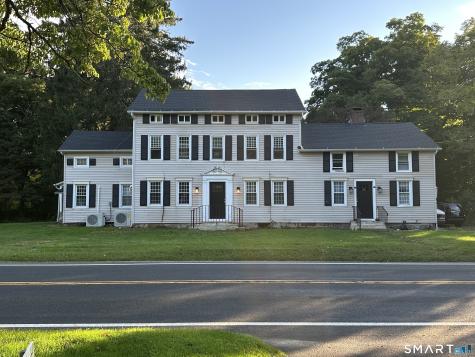 49 Dodgingtown Road Newtown CT 06470