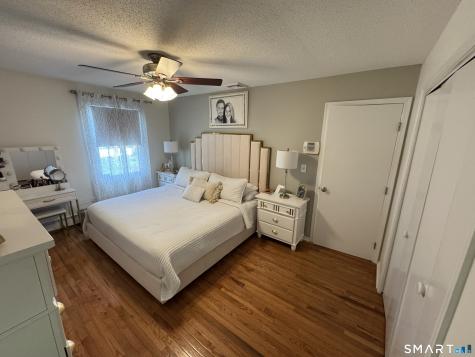 2 Hamburg Street Shelton CT 06484