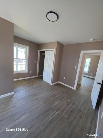 429 Burnside Avenue East Hartford CT 06108