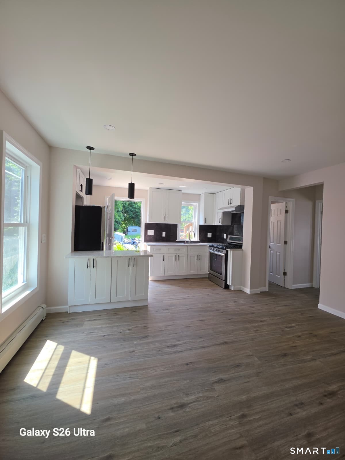 429 Burnside Avenue East Hartford CT 06108