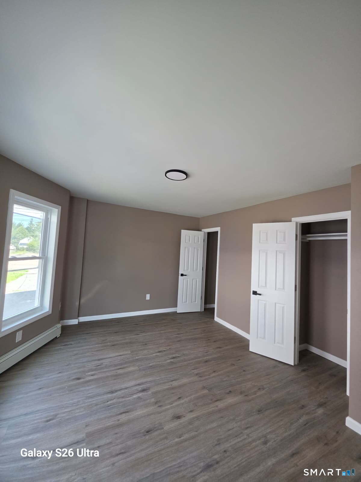 429 Burnside Avenue East Hartford CT 06108