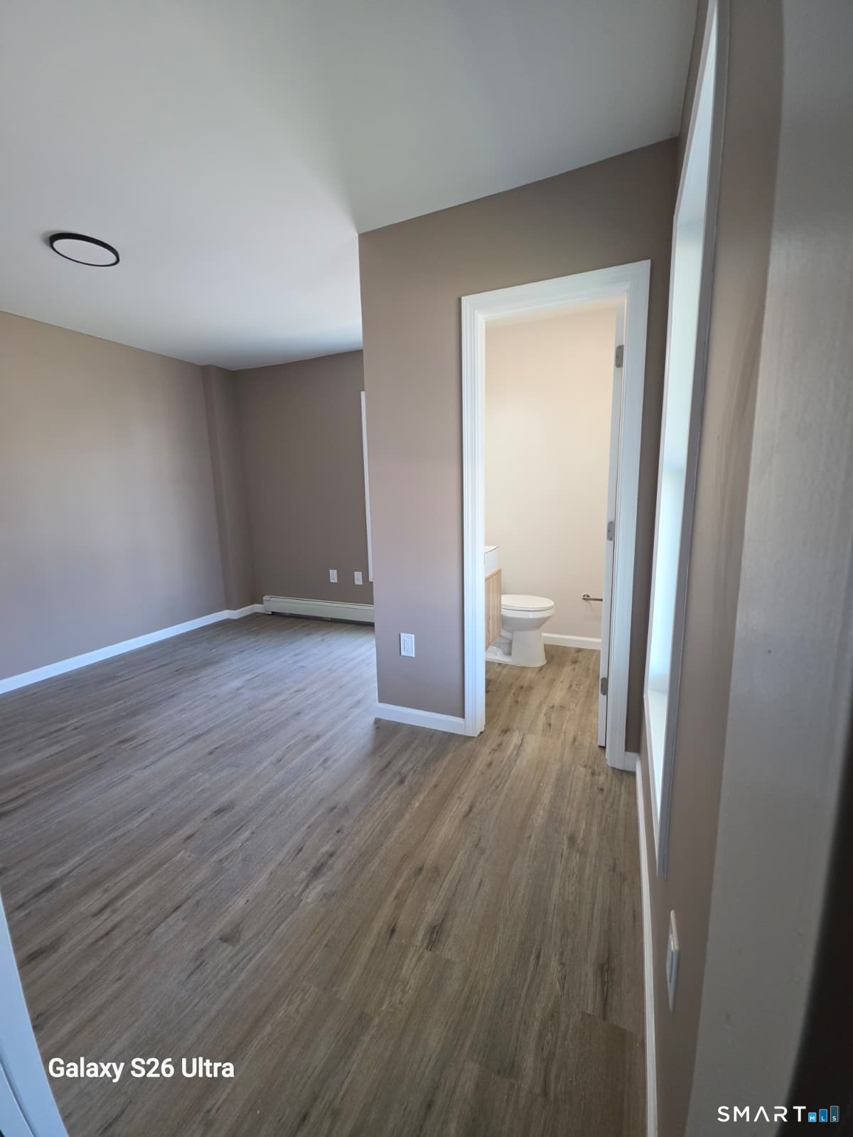 429 Burnside Avenue East Hartford CT 06108