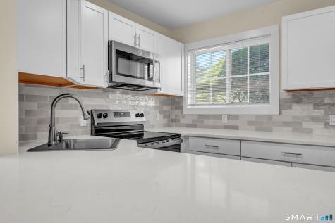 113 Park Avenue Danbury CT 06810