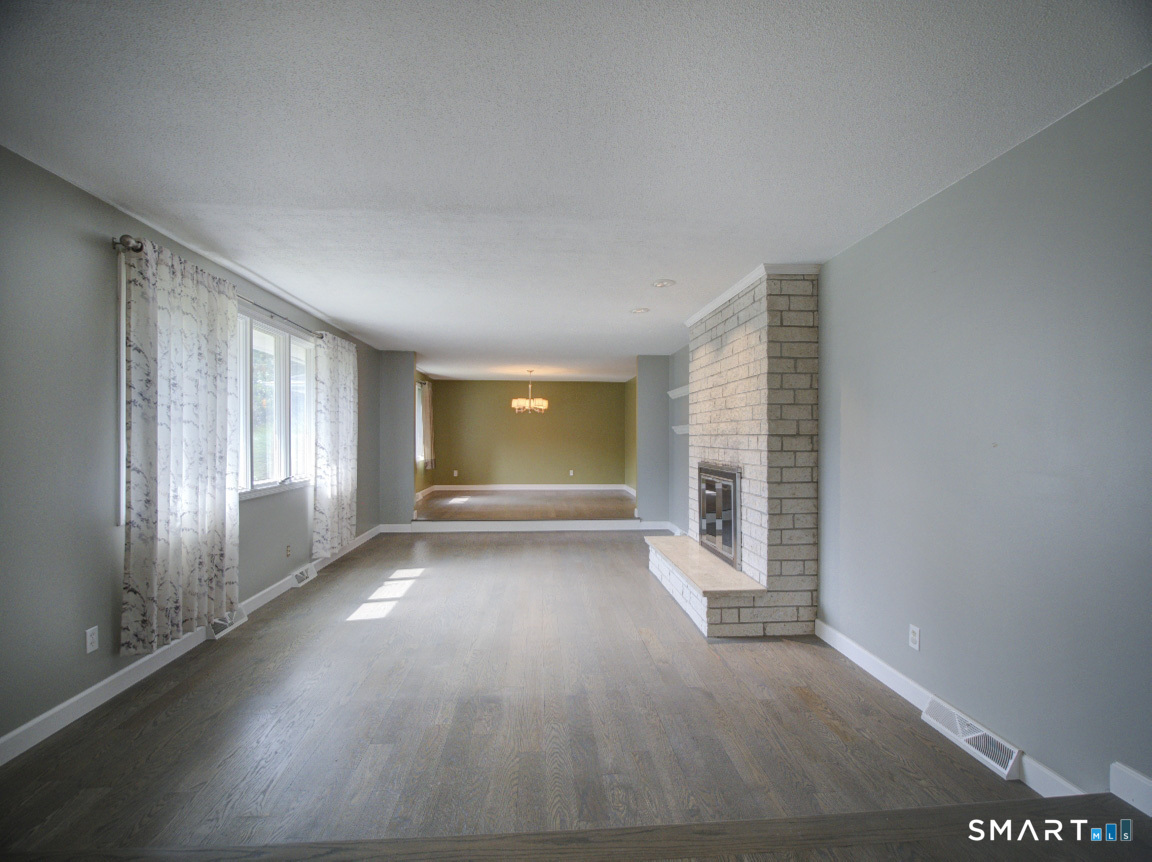 197 Maple Avenue North Haven CT 06473