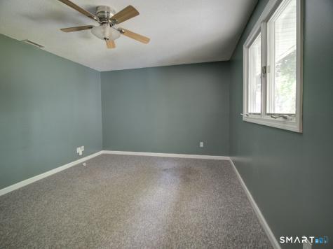 197 Maple Avenue North Haven CT 06473