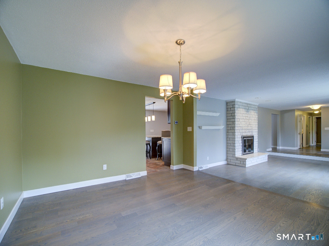 197 Maple Avenue North Haven CT 06473