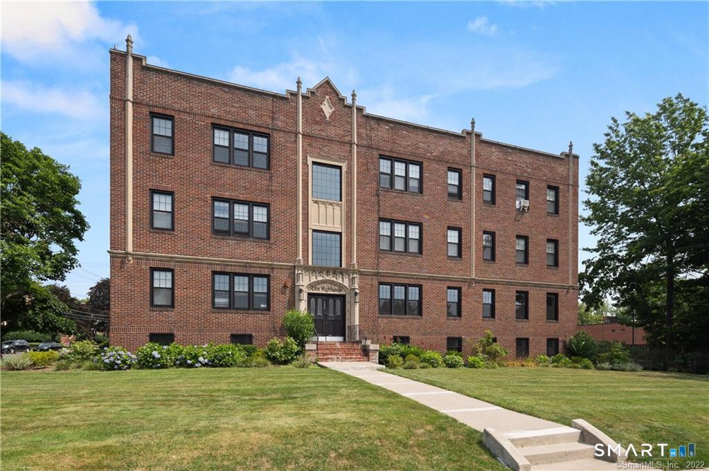 684 Farmington Avenue West Hartford CT 06119