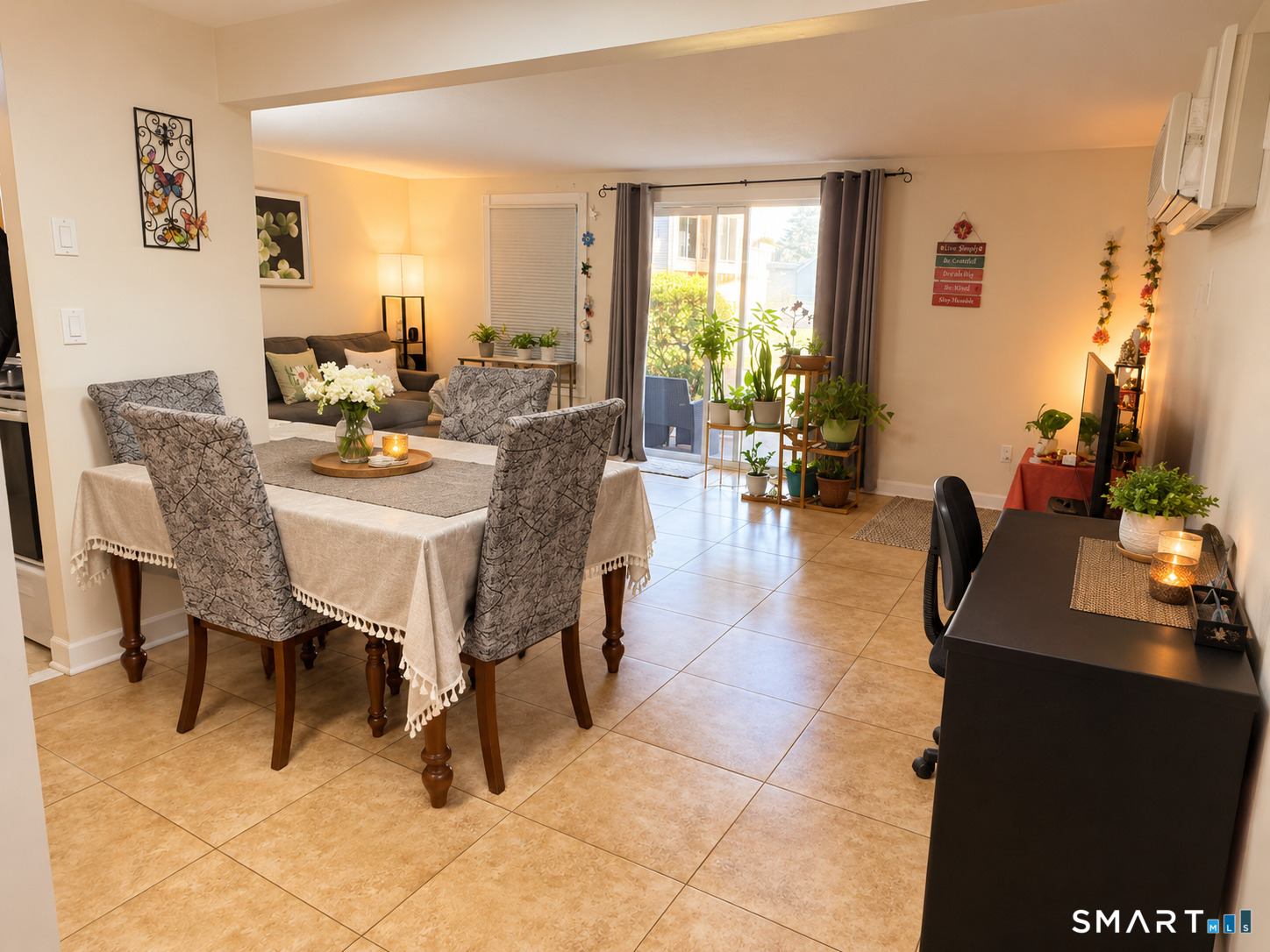 51 Cinnamon Springs South Windsor CT 06074