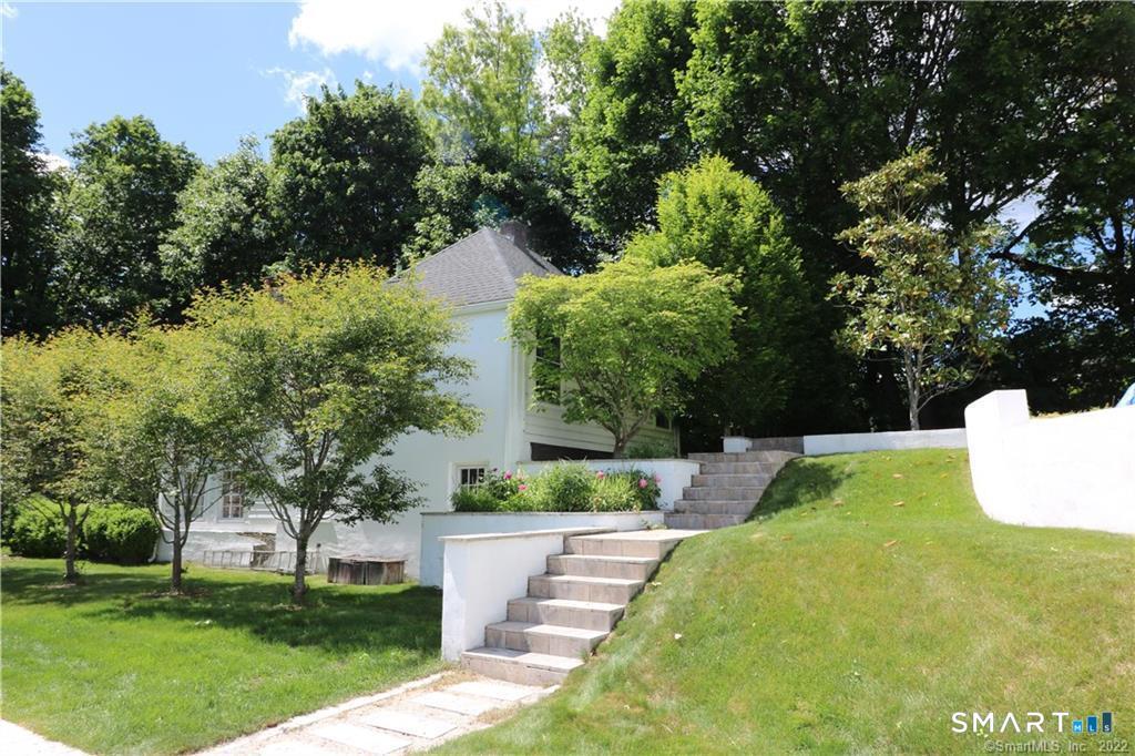 126 Morningside Dr S Drive Westport CT 06880