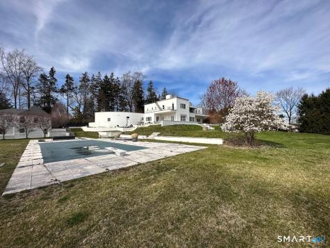 126 Morningside Dr S Drive Westport CT 06880