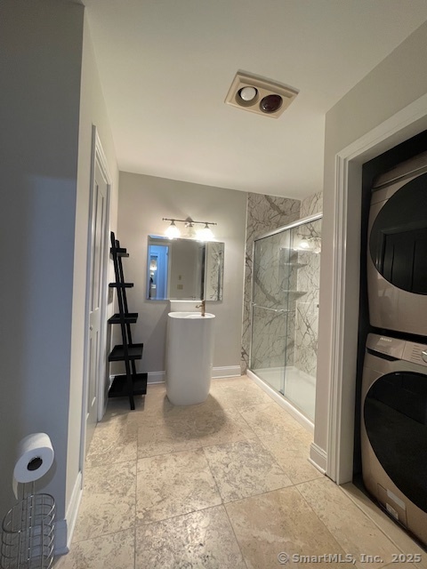 69 Harbour Close New Haven CT 06519