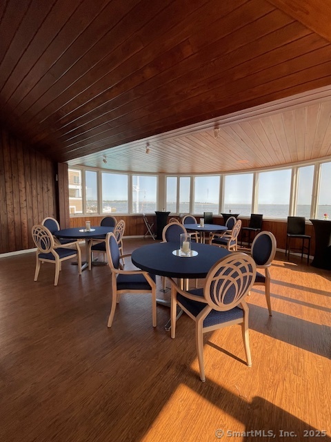 69 Harbour Close New Haven CT 06519