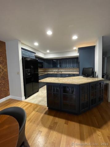 69 Harbour Close New Haven CT 06519