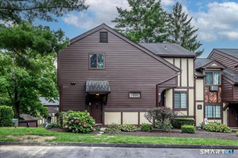 7 Tara Drive Brookfield CT 06804