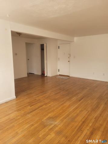 70 Farmington Avenue New London CT 06320