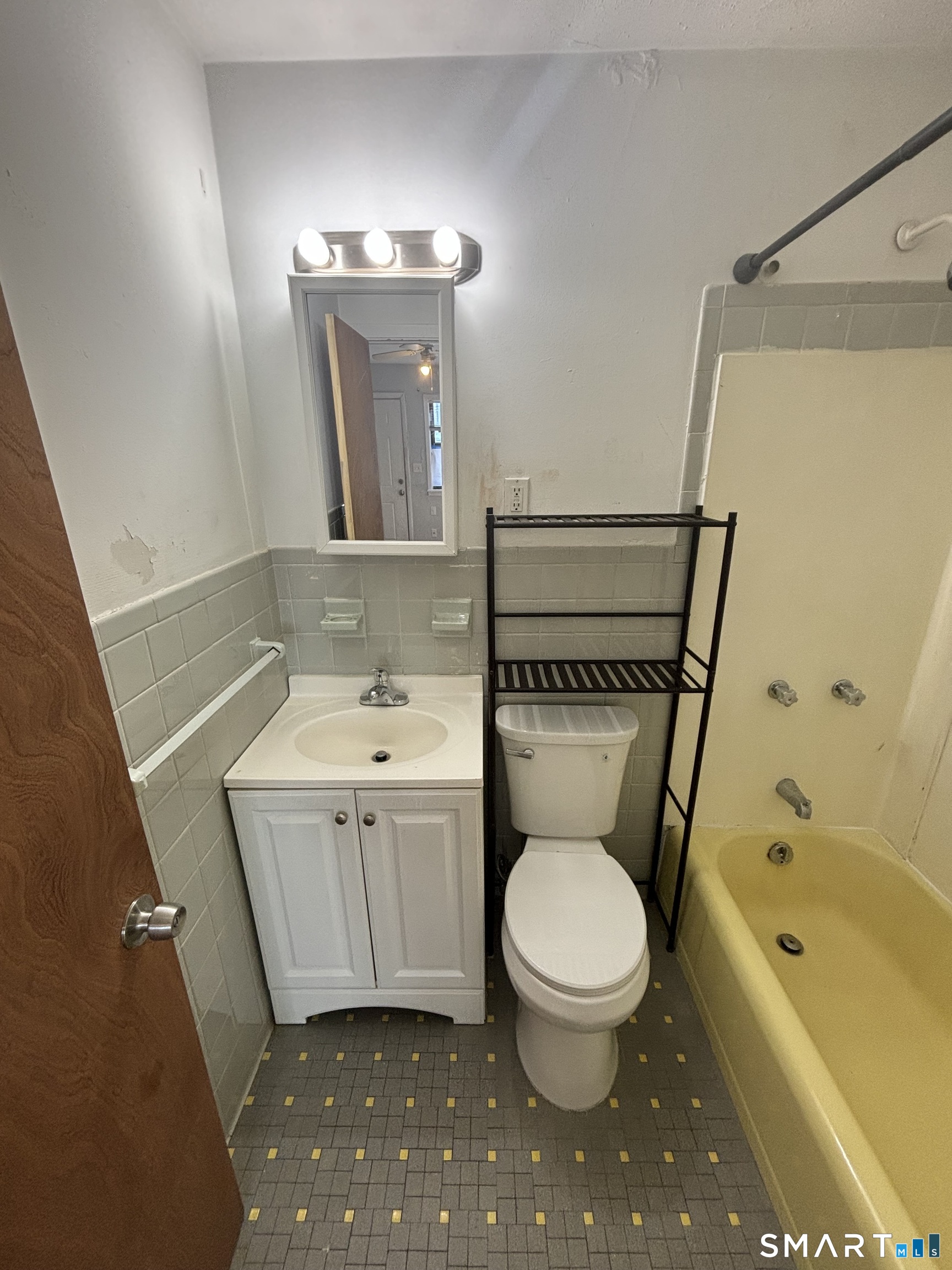 89-91 Jetland Place Bridgeport CT 06605