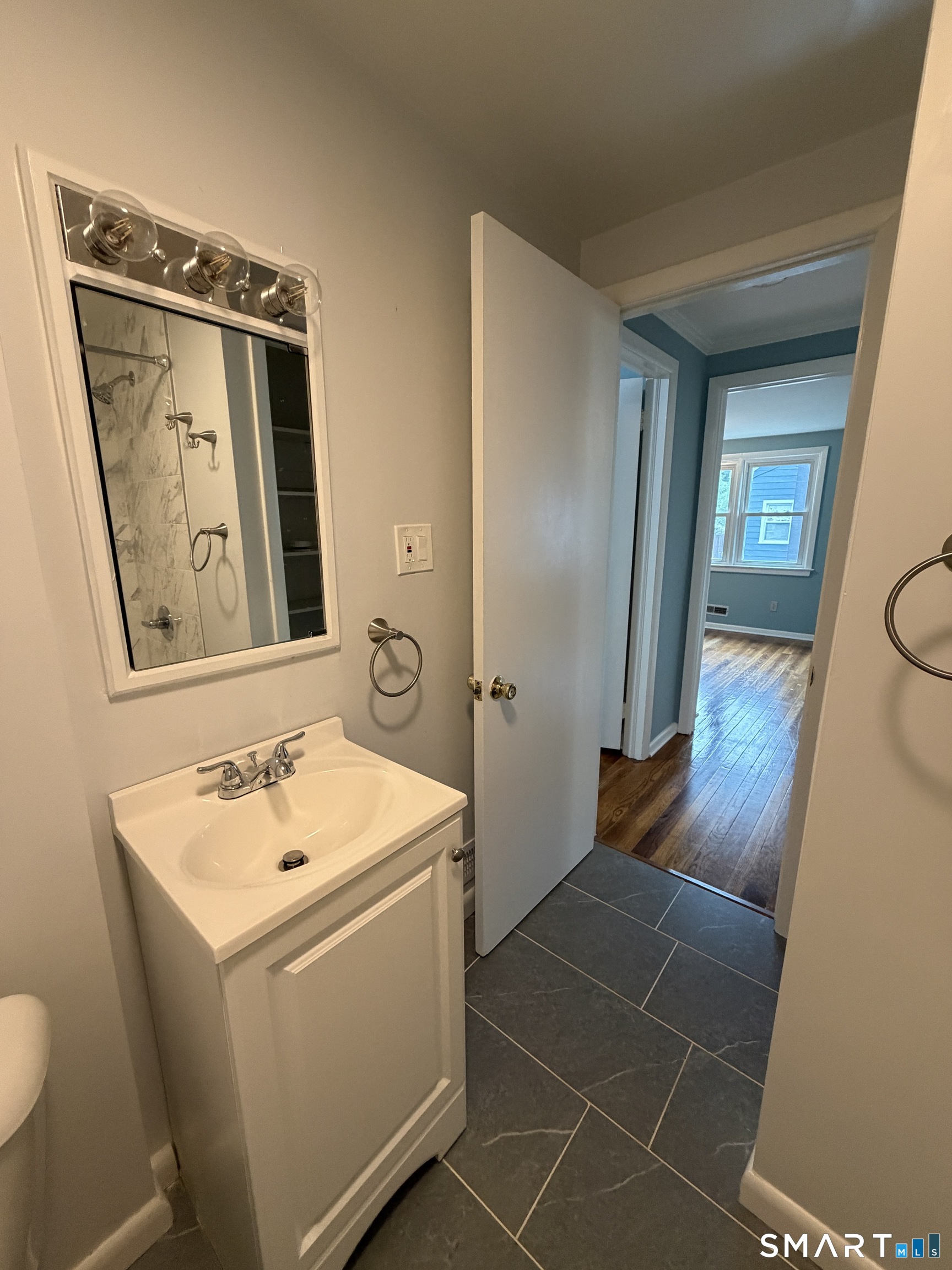 50 Lincoln Avenue Danbury CT 06810