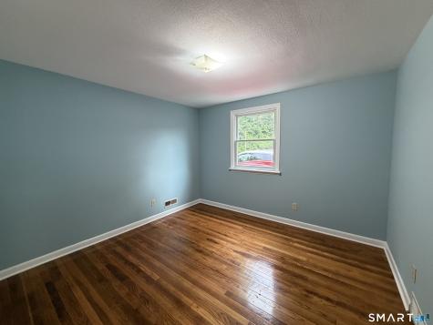 50 Lincoln Avenue Danbury CT 06810