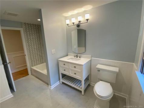 91 Raymond Street Darien CT 06820