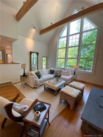 91 Raymond Street Darien CT 06820