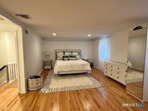 91 Raymond Street Darien CT 06820