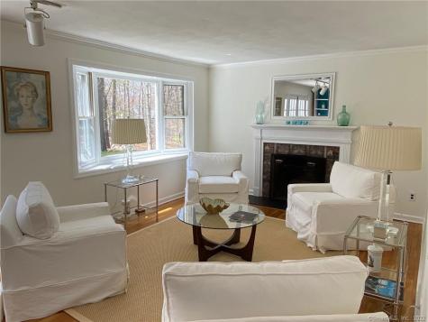 91 Raymond Street Darien CT 06820