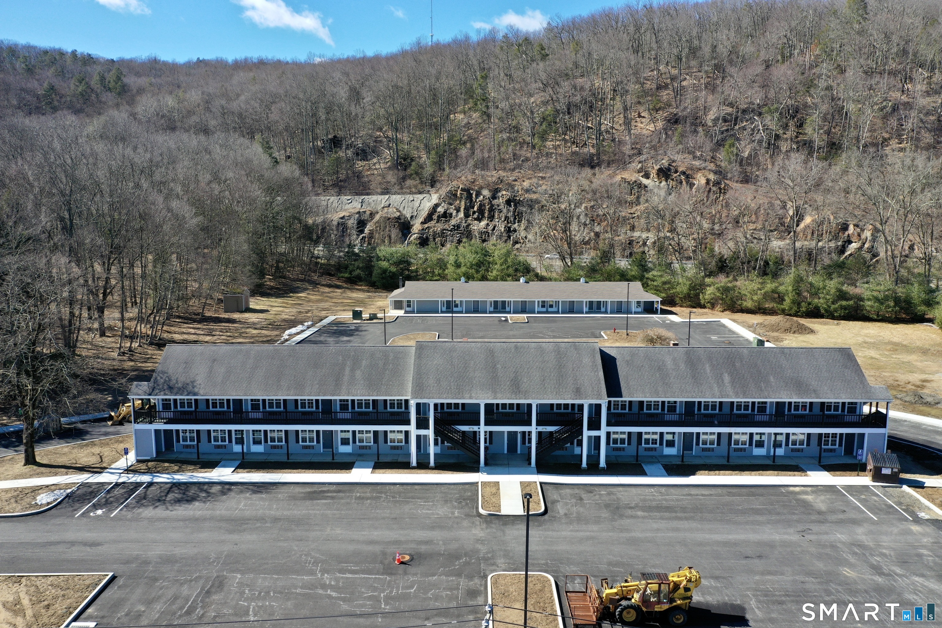 Brookfield CT, 1030 Federal Road, Unit 107