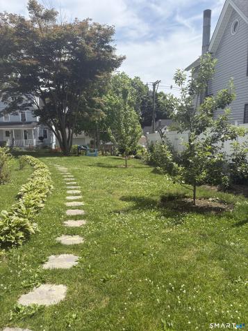 10 South Avenue New Milford CT 06776
