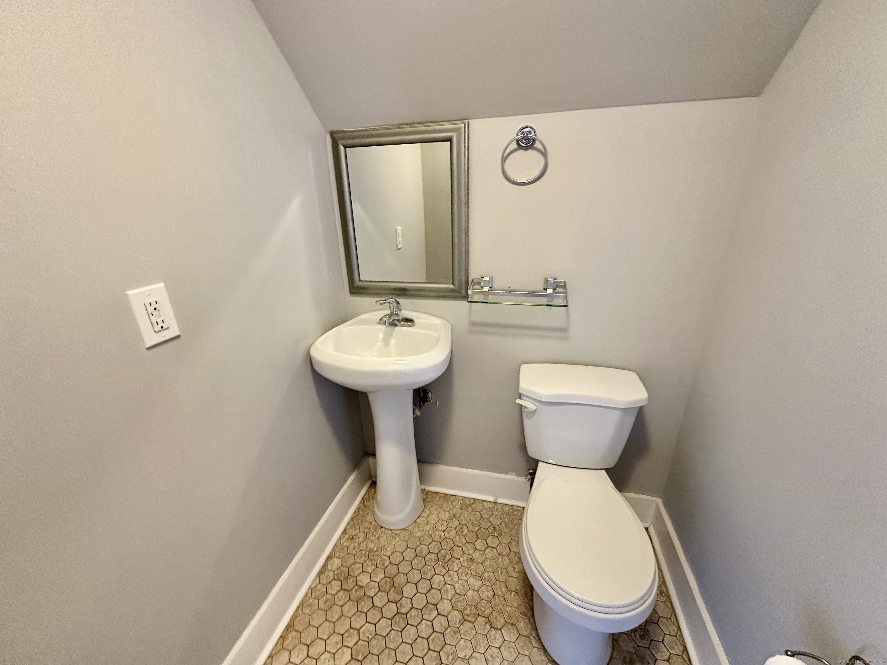 2683 Fairfield Avenue Bridgeport CT 06605