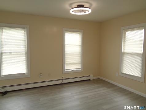 92 Smith Street Derby CT 06418