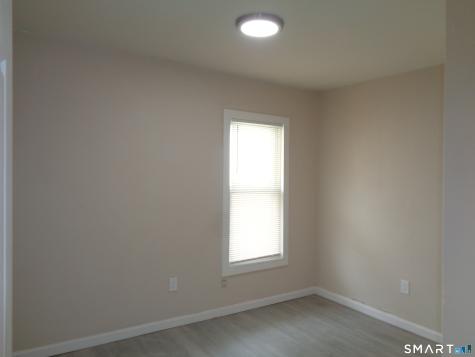92 Smith Street Derby CT 06418