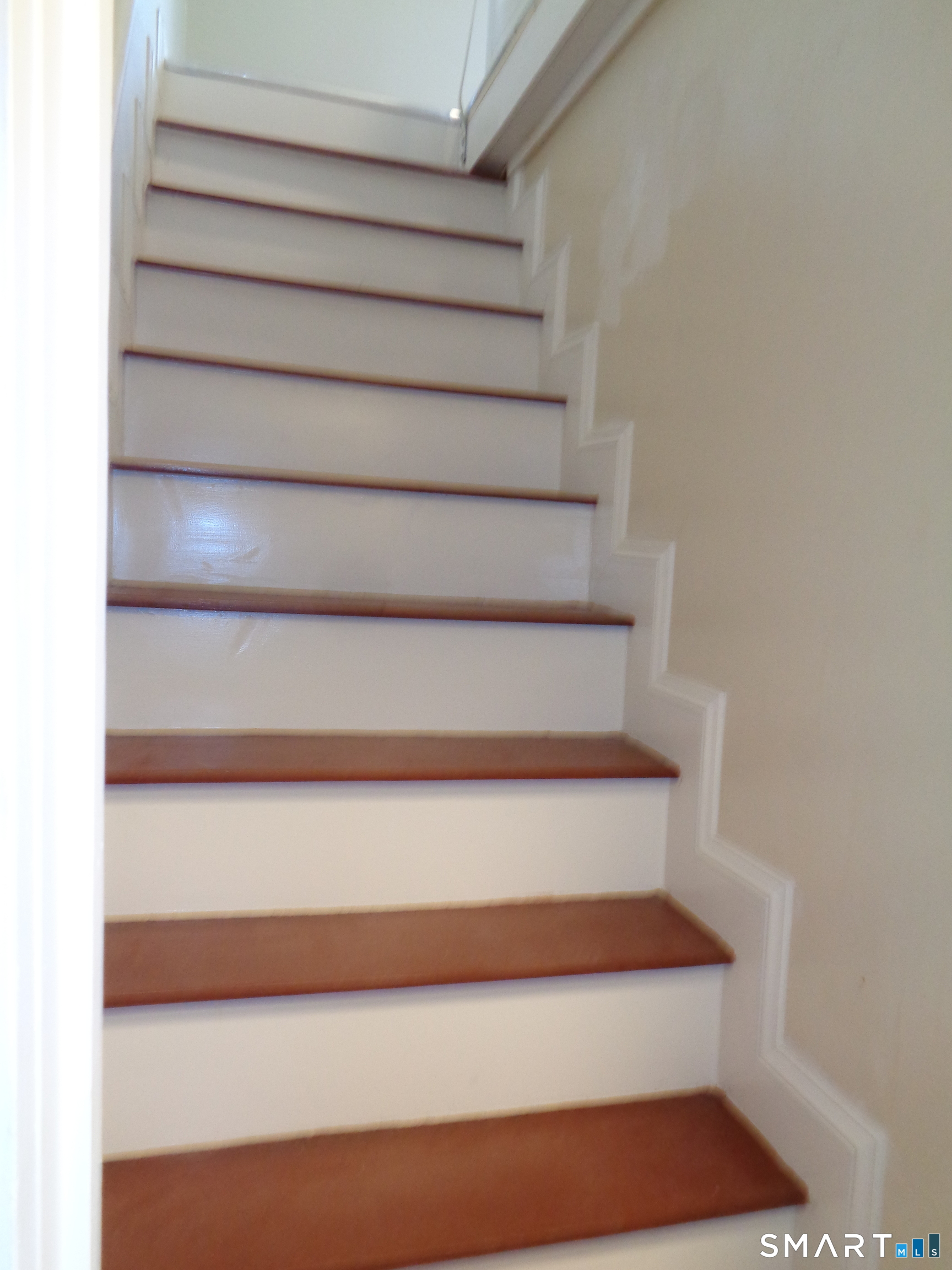 92 Smith Street Derby CT 06418