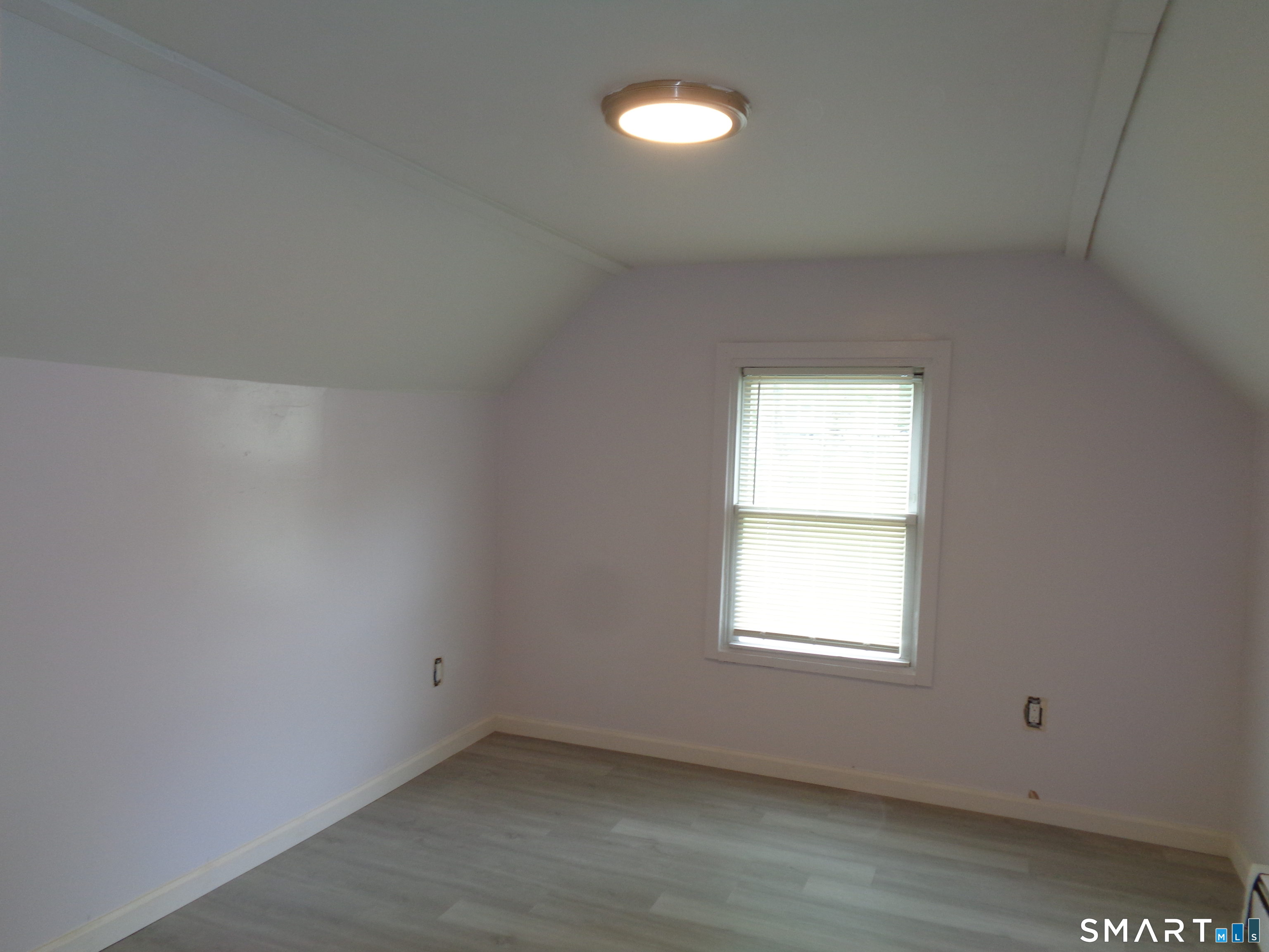 92 Smith Street Derby CT 06418