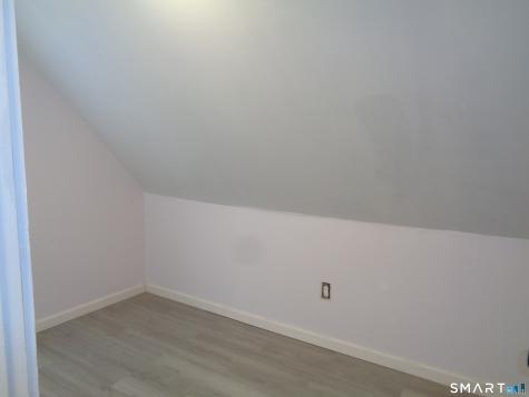 92 Smith Street Derby CT 06418
