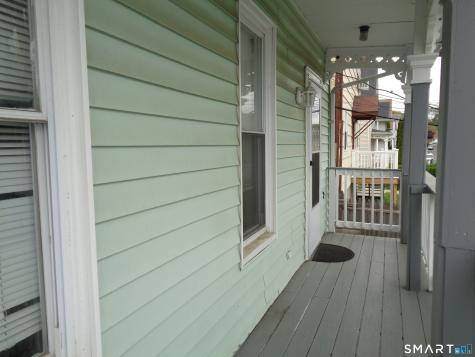 92 Smith Street Derby CT 06418