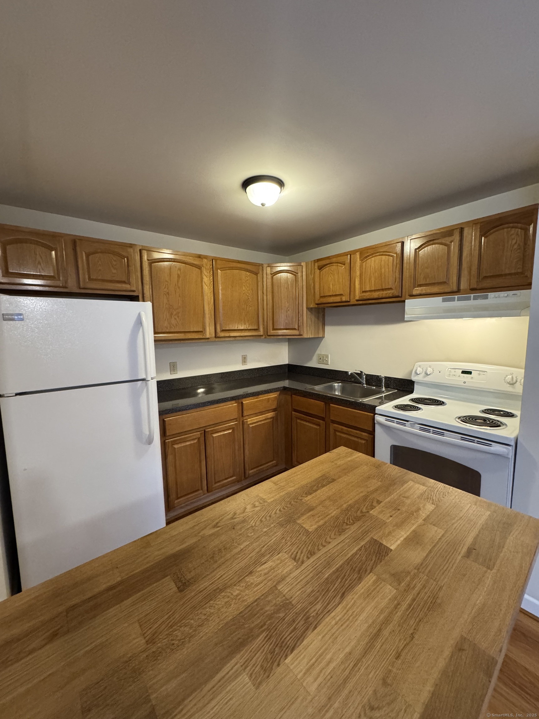90 Kibbe Street Hartford CT 06106
