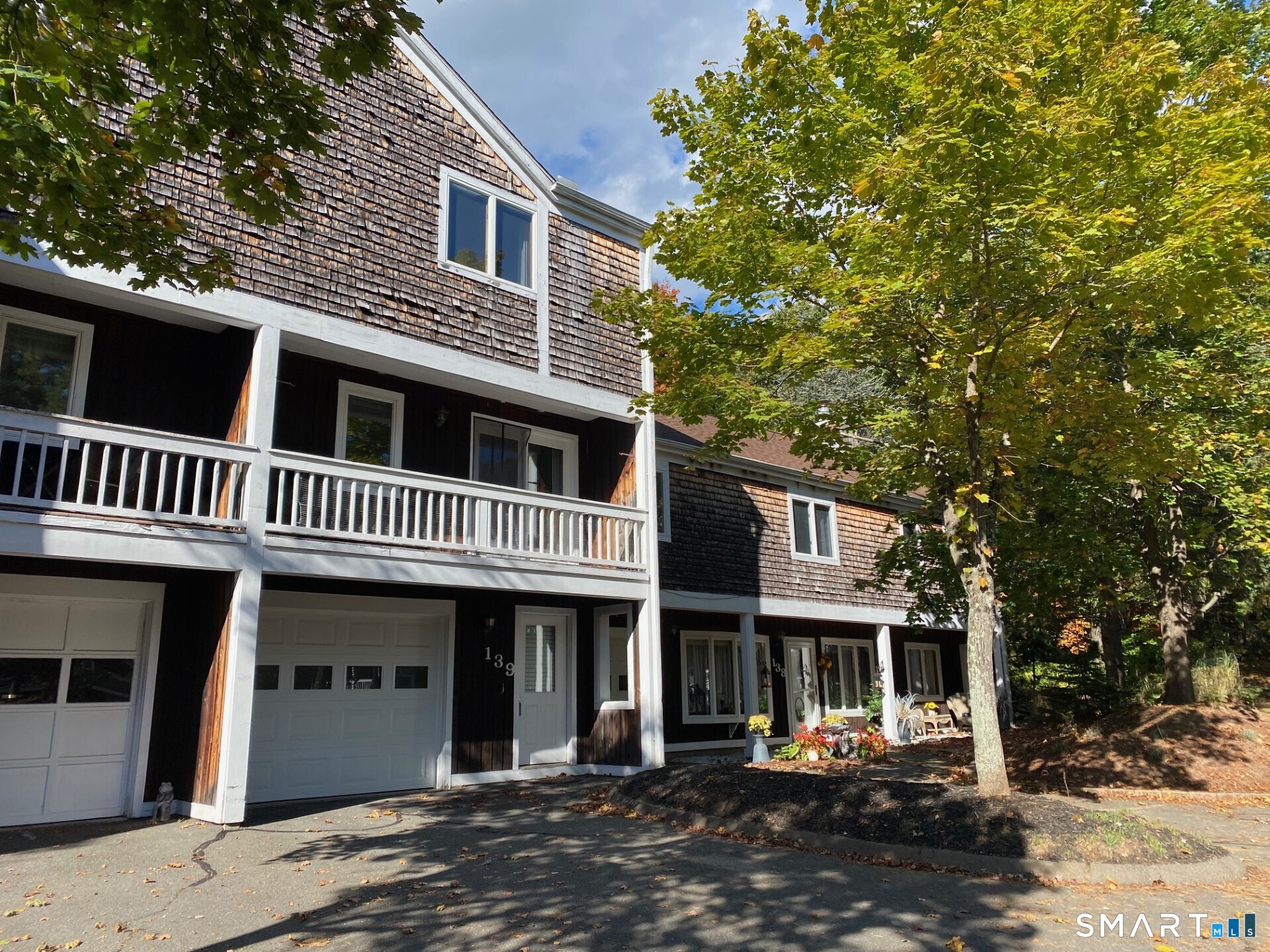139 Songbird Lane Farmington CT 06032