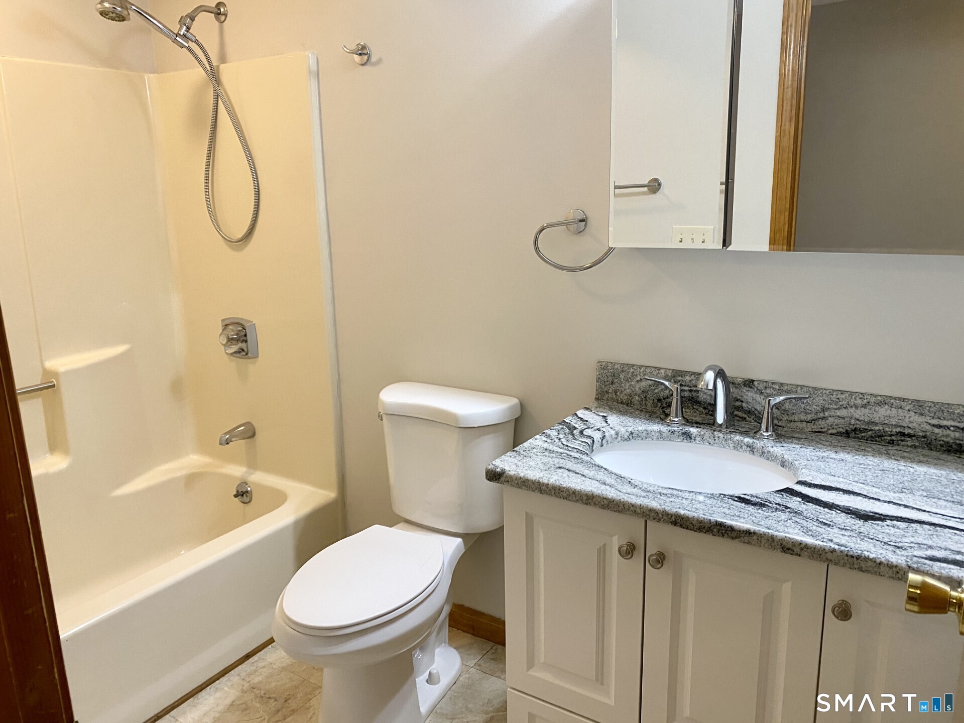 139 Songbird Lane Farmington CT 06032