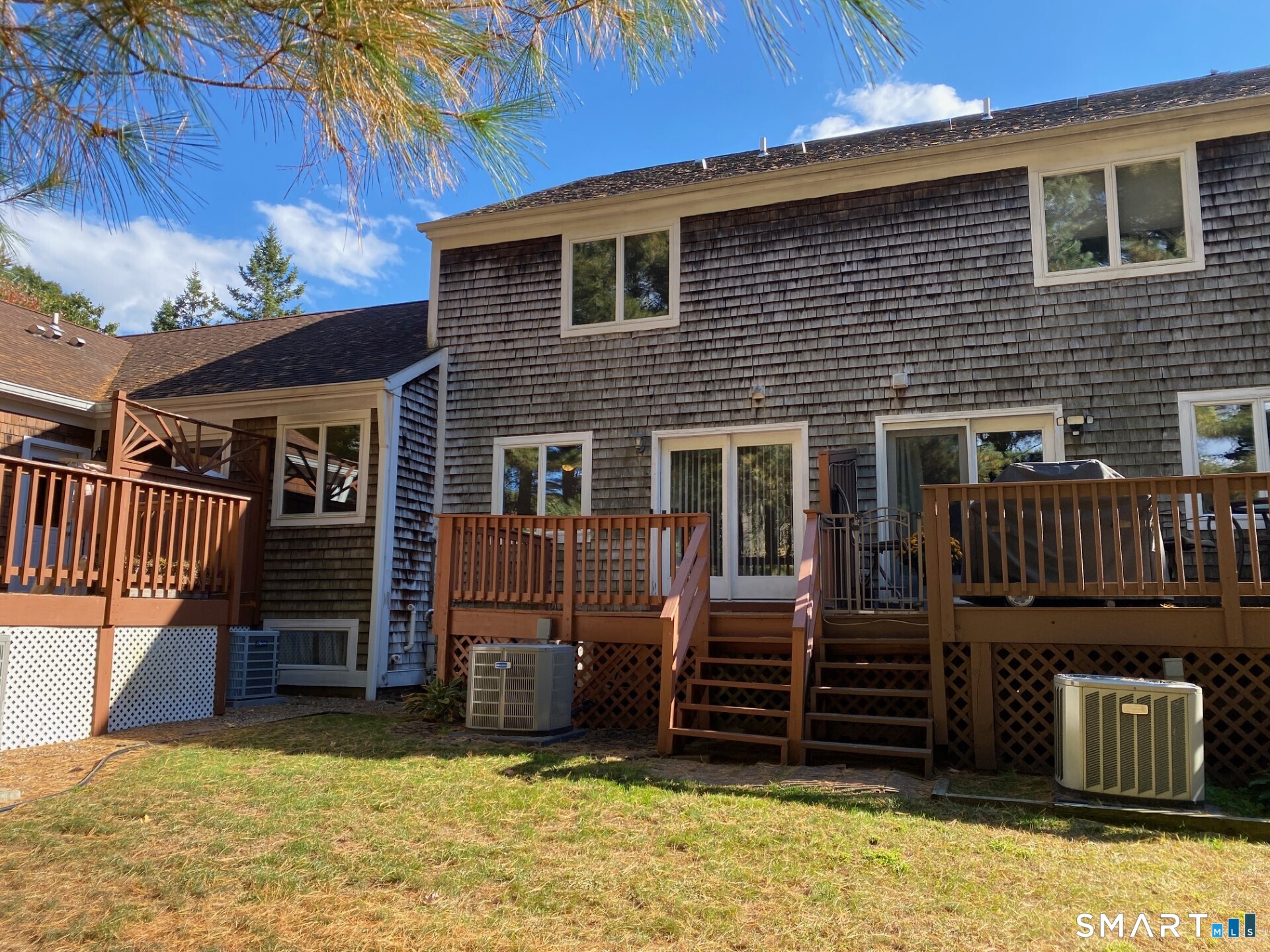 139 Songbird Lane Farmington CT 06032