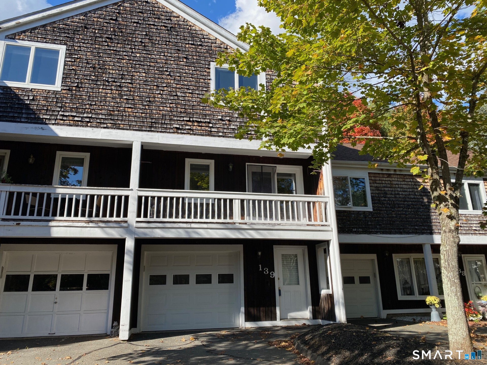 139 Songbird Lane Farmington CT 06032