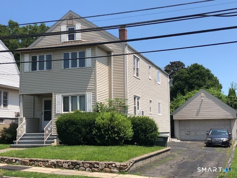 674 Courtland Avenue Bridgeport CT 06605