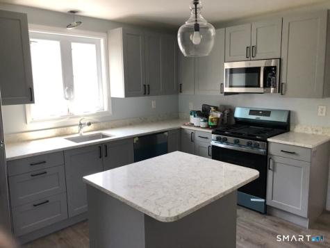 674 Courtland Avenue Bridgeport CT 06605