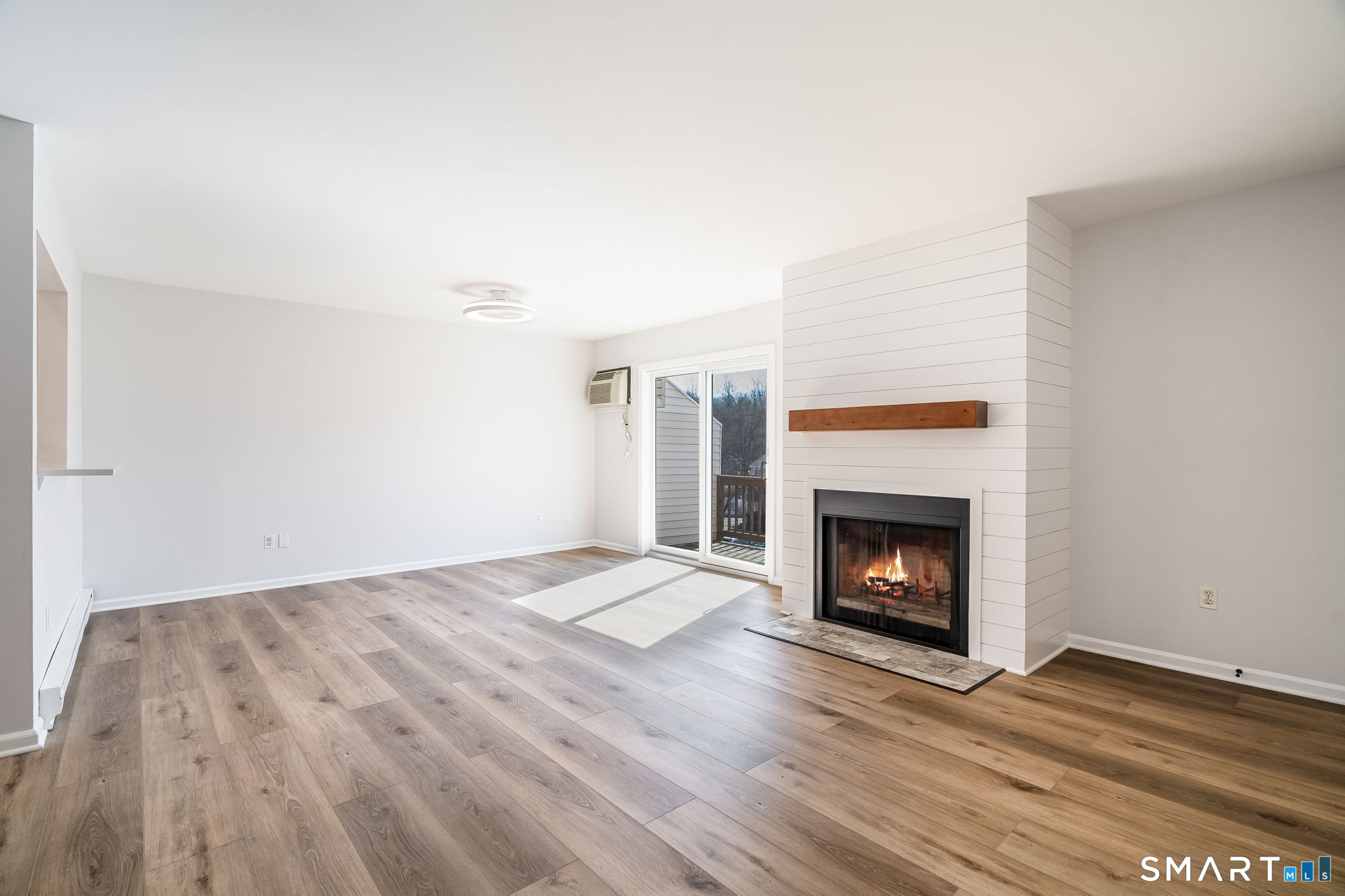 8 Rose Lane Danbury CT 06811