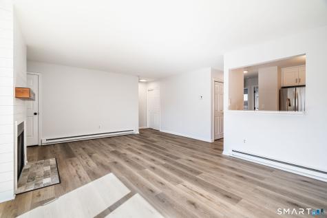 8 Rose Lane Danbury CT 06811