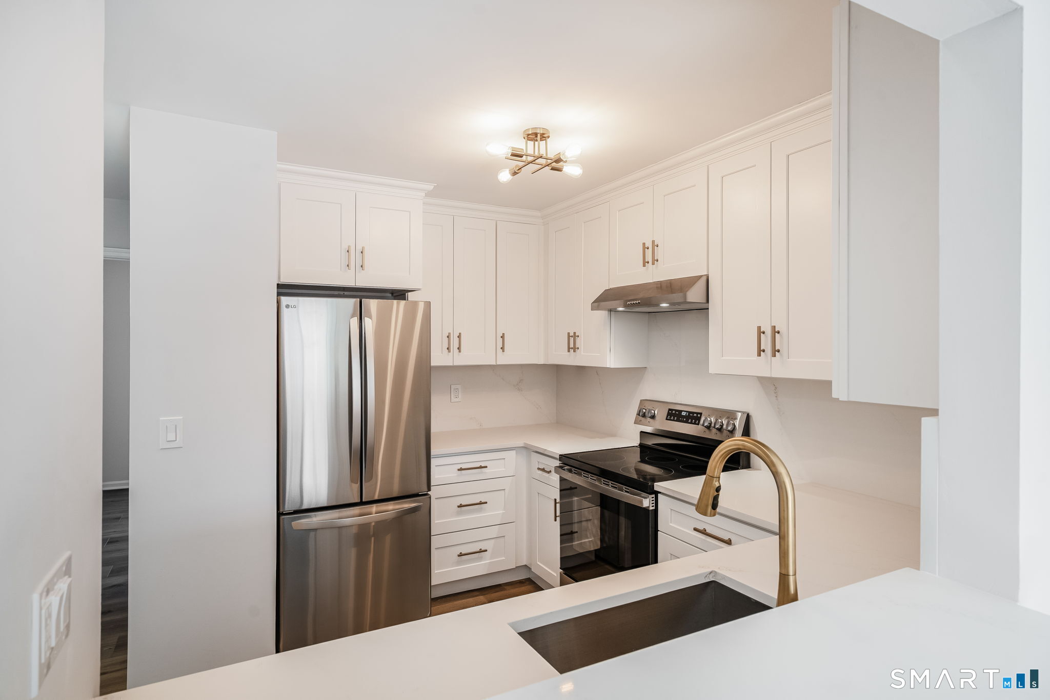 8 Rose Lane Danbury CT 06811